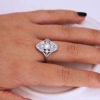 Zilveren vintage ring met heldere zirkonia