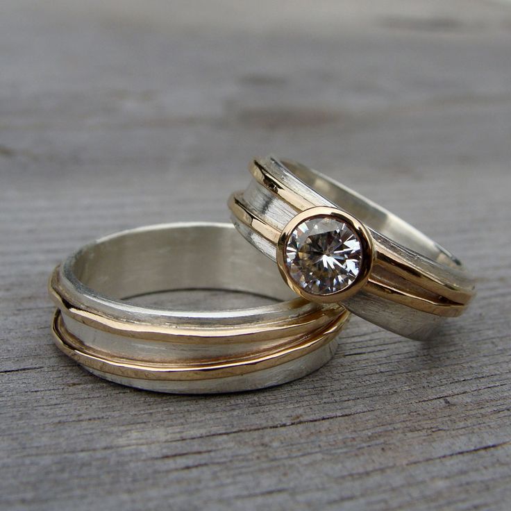 Zilver-gouden ringenset met heldere kristalsteen