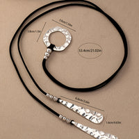 Zilveren ketting met ring en druppelhangers aan koord