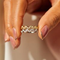 Gouden golvende zigzag ring met zirkonia