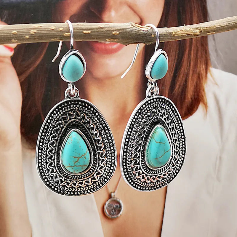 Bohemian zilveren oorbellen met turquoise druppel