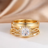 Gouden ringenset met princess-geslepen zirkonia en gevlochten band