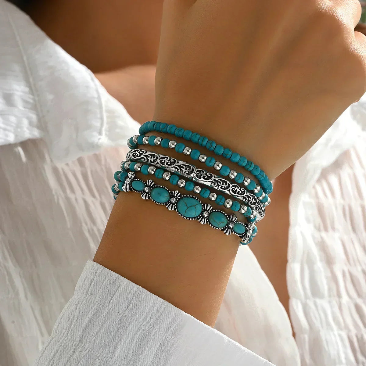 Zilveren bohemian armbandenset met turquoise kralen