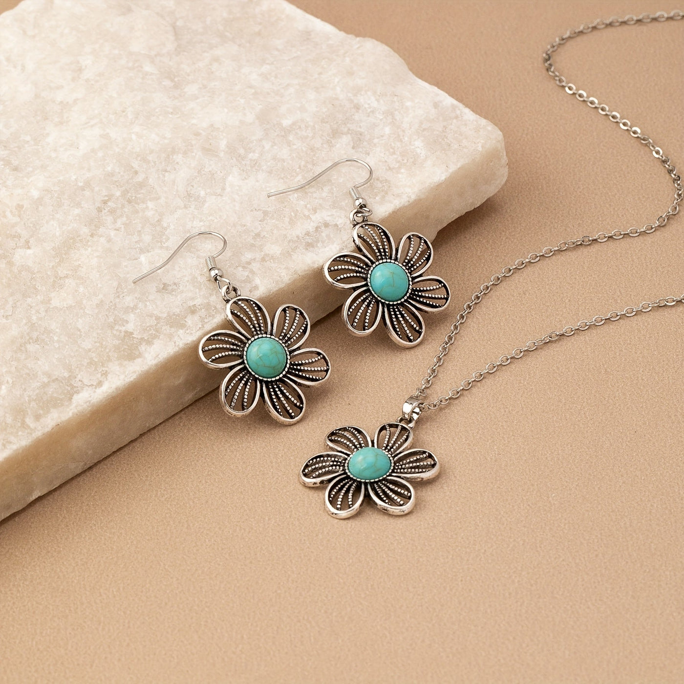 Zilveren vintage oorbellen met ovale turquoise