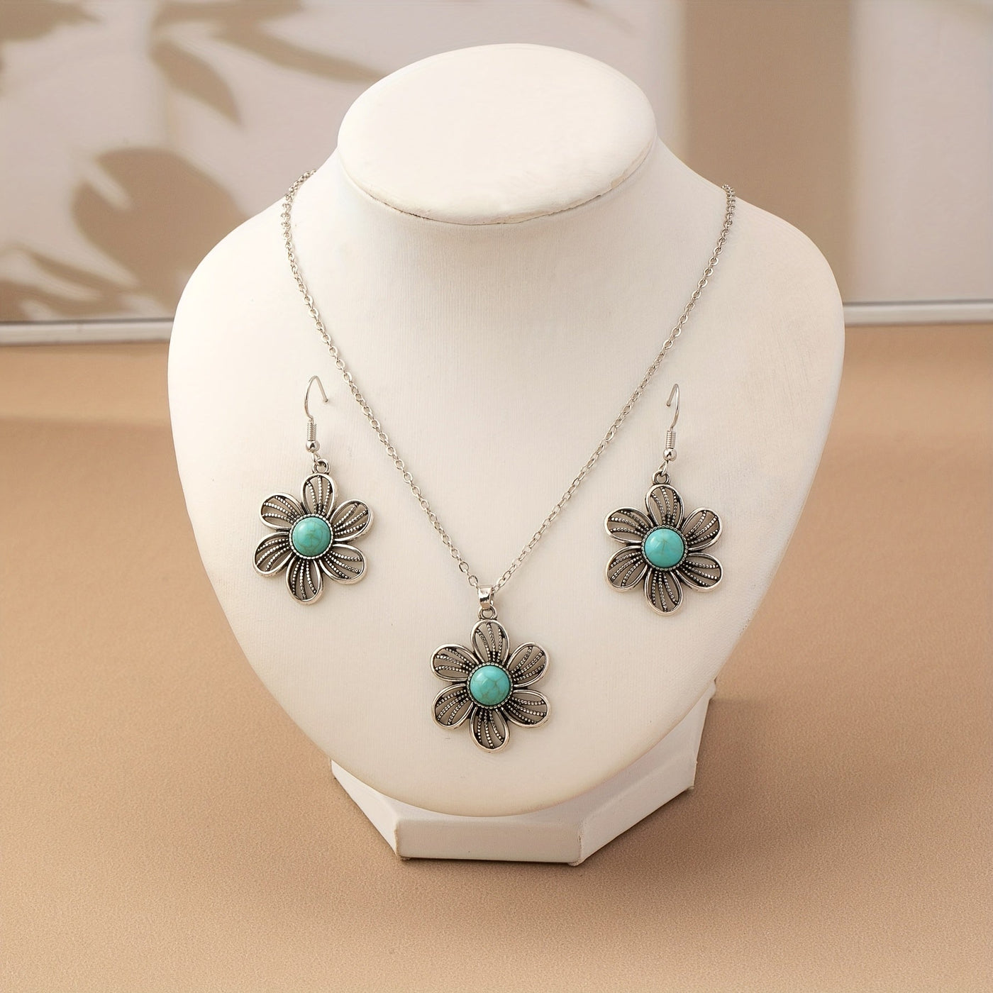 Zilveren vintage oorbellen met ovale turquoise