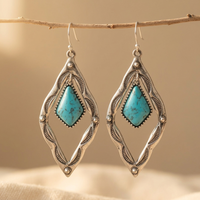Zilveren bohemian oorbellen met turquoise ruit