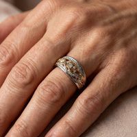 Tweekleurige ring in zilver en goud met zirkonia