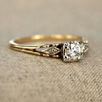 Vintage gouden solitairring met zirkonia