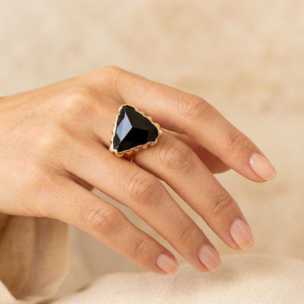 Gold Black Onyx Scalloped Heart Ring